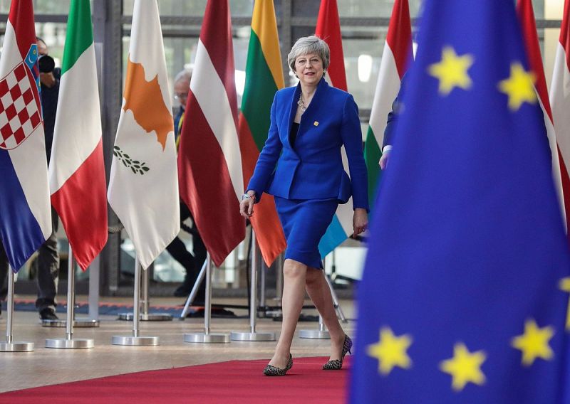 24 horas - Los 27, pendientes de Theresa May - Escuchar ahora