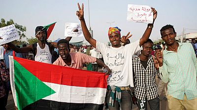  Boletines RNE - Naciones Unidas pide que la transición en Sudán sea democrática - Escuchar ahora