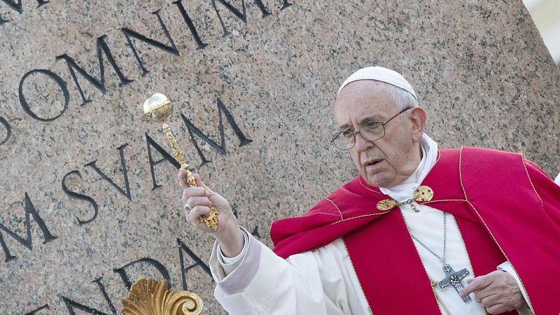 El papa cargó contra el triunfalismo en la misa del Domingo de Ramos - Escuchar ahora