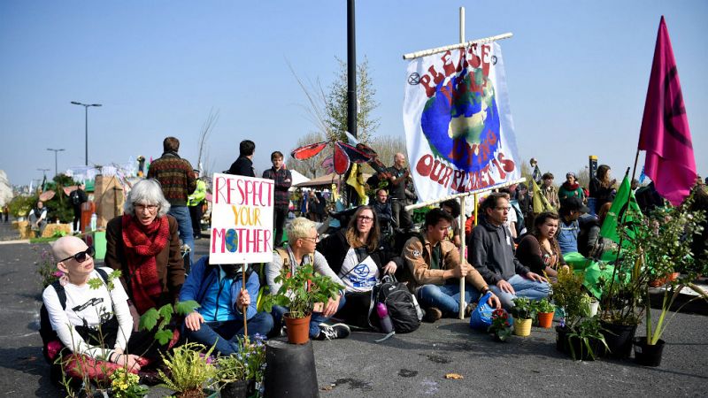 14 horas - Casi 300 detenidos en las protestas contra el cambio climático en Londres - Escuchar ahora