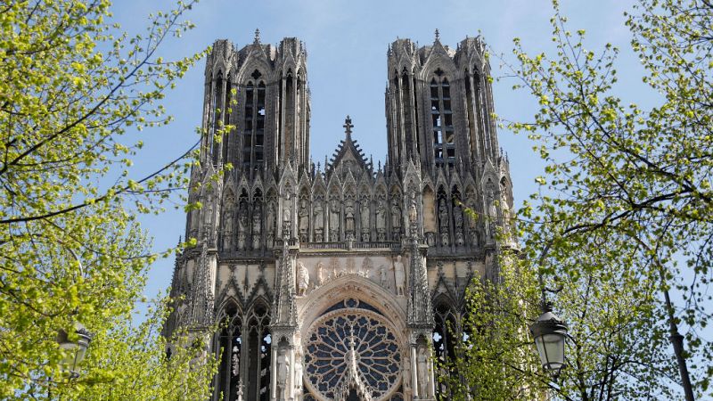 Materiales del S.XXI y del S.XIII se mezclarán en la reconstrución de Notre Dame - escuchar ahora