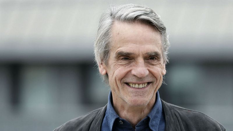 14 horas - Jeremy Irons recibe el premi Sant Jordi de Cinematografa - Escuchar ahora