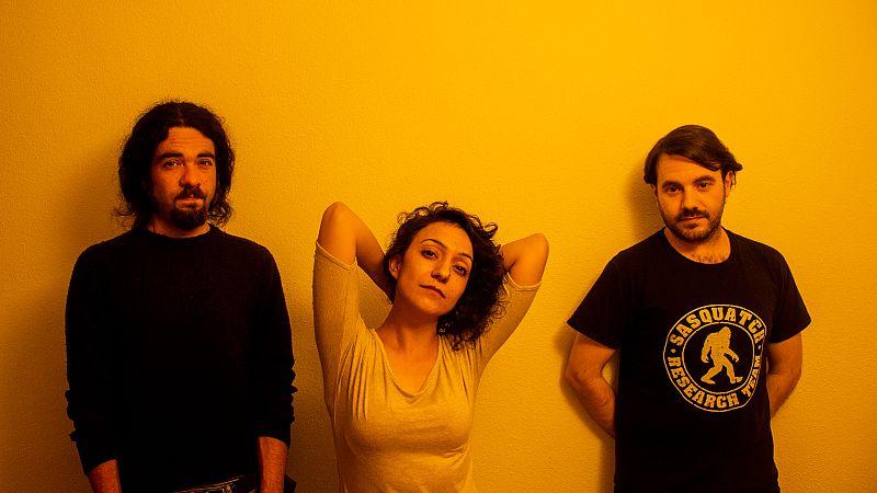  Yellow Yellow - Casi siempre musara�as