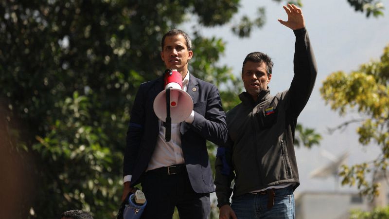 Las mañanas de RNE con Íñigo Alfonso - El líder opositor venezolano, Leopoldo López, se refugia en la Embajada española en Caracas - Escuchar ahora 
