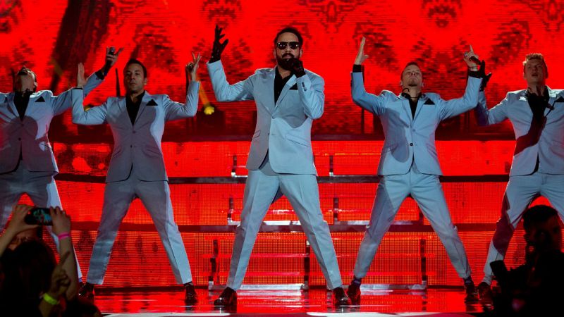 14 horas - Los Backstreet Boys celebran su 25º aniversario en Madrid - Escuchar ahora