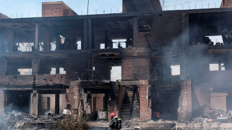 Primera víctima mortal en el incendio de Ibiza - escuchar ahora