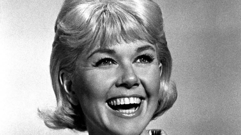 Las mañanas de RNE con Íñigo Alfonso - Muere la cantante y actriz, Doris Day, a los 97 años - Escuchar ahora 