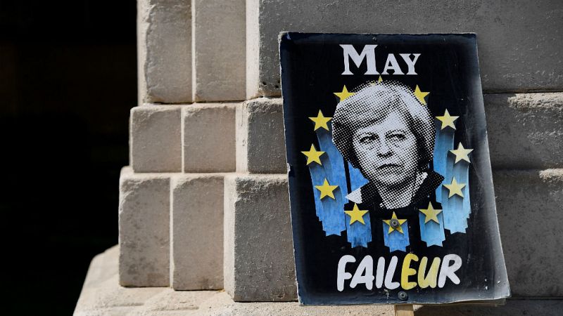 Cinco Continentes - Theresa May prepara el calendario del brexit - Escuchar ahora