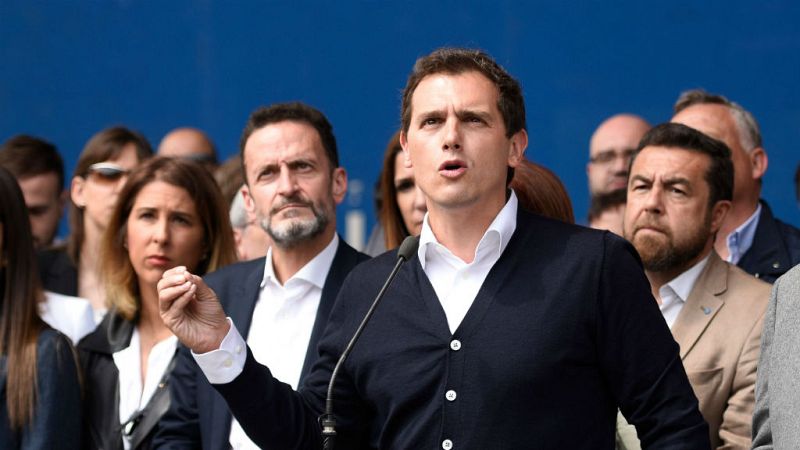  14 horas - Albert Rivera: "Los homenajes a terroristas se van a acabar" - escuchar ahora