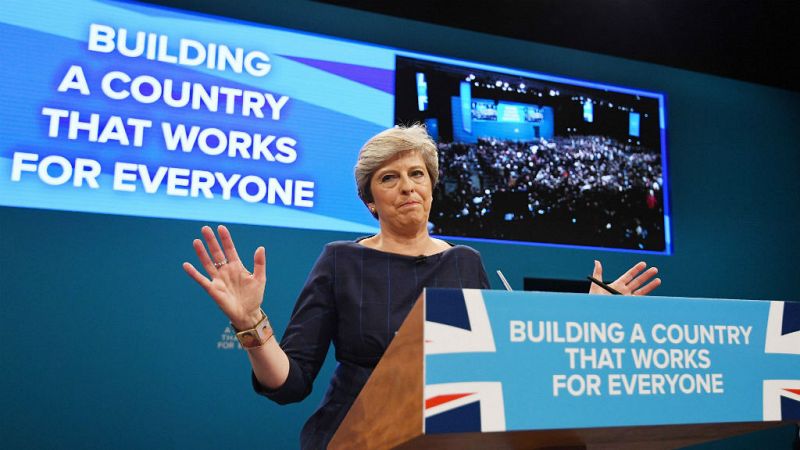 14 horas - Theresa May, una primera ministra fagocitada por el Brexit - Escuchar ahora