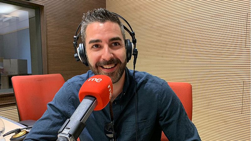 El ojo crítico - Antonio Lorente: "Mi Peter Pan es un poco hippie" - Escuchar ahora