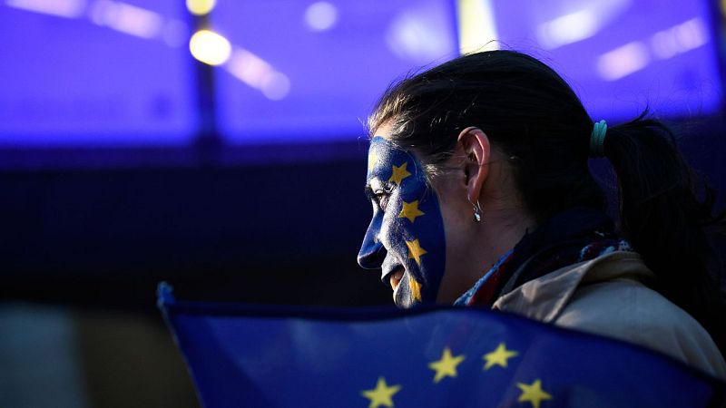 Populares y socialistas pierden la hegemonía en Europa - escuchar ahora