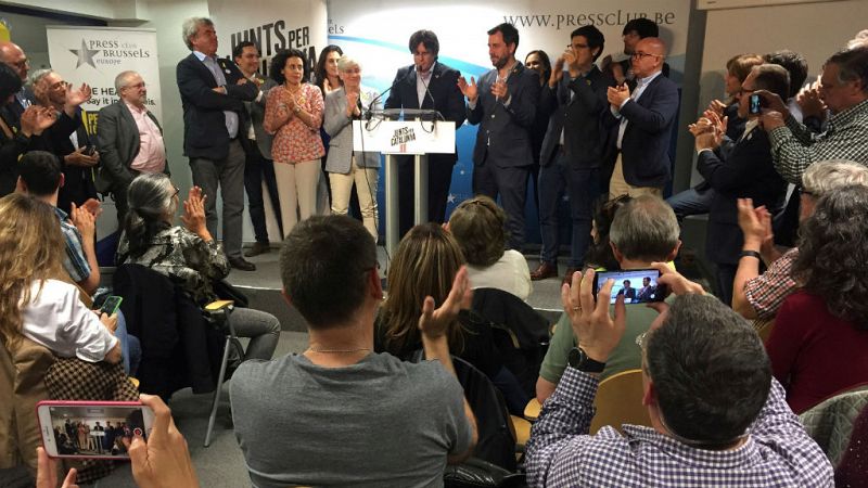 Boletines RNE - El TEDH rechaza la demanda de Puigdemont, Forcadell y otros 74 diputados - Escuchar ahora