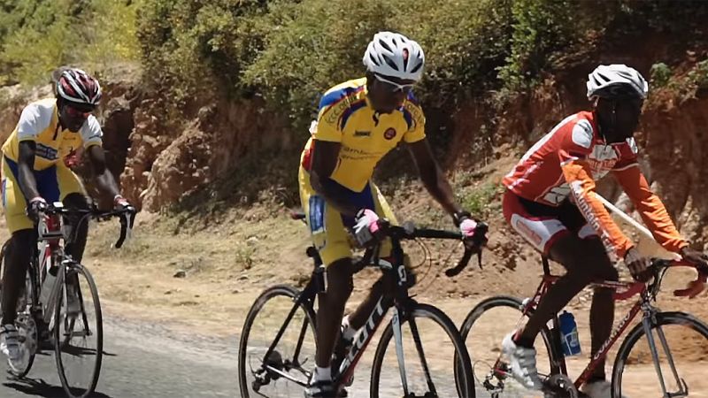 Del gueto a campeón mundial de duatlón - Escuchar ahora