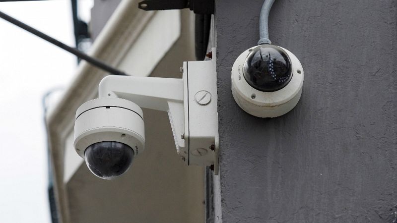 14 horas - Italia obligará por ley a instalar cámaras en guarderías y residencias - Escuchar ahora