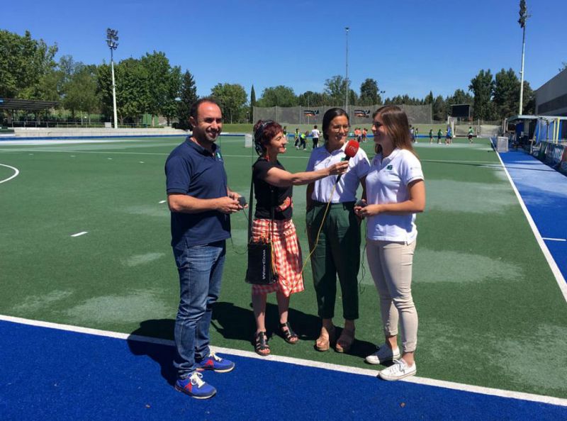 Pleno de títulos para el Club de Campo femenino - Escuchar ahora