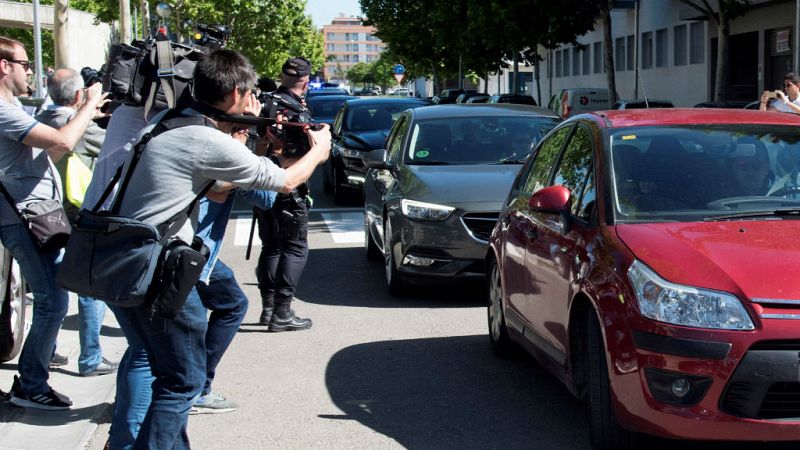 Boletines RNE - Raúl Bravo y Carlos Aranda se niegan a declarar en el caso de amaño de partidos - Escuchar ahora