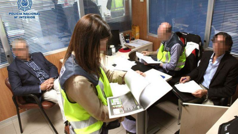 14 horas fin de semana - Estafaban el dinero recaudado para ayudar a niños con cáncer - Escuchar ahora