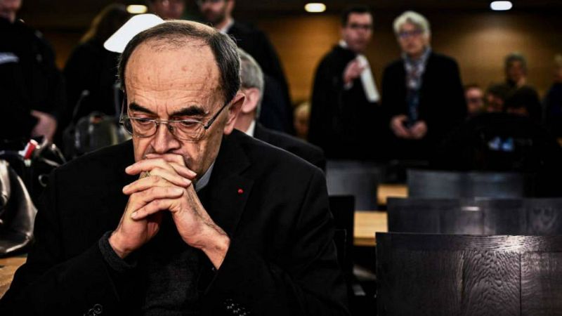 14 horas - Francia recopila testimonios de pederastia en la Iglesia desde el año 1950 - escuchar ahora