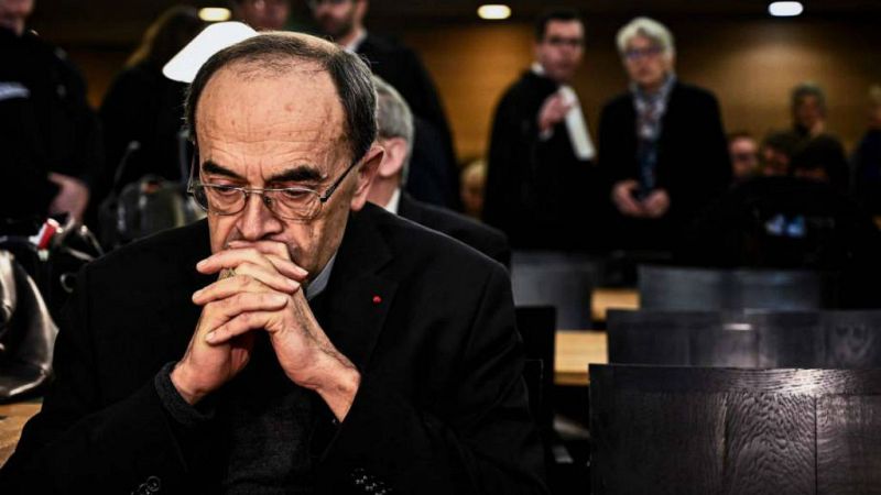  14 horas - Francia recopila testimonios de pederastia en la Iglesia desde el año 1950 - escuchar ahora