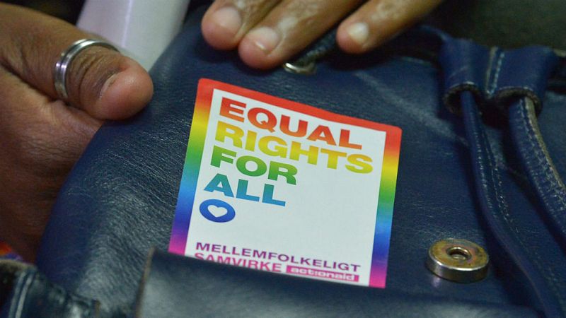  14 horas - Botsuana despenaliza las relaciones homosexuales - escuchar ahora