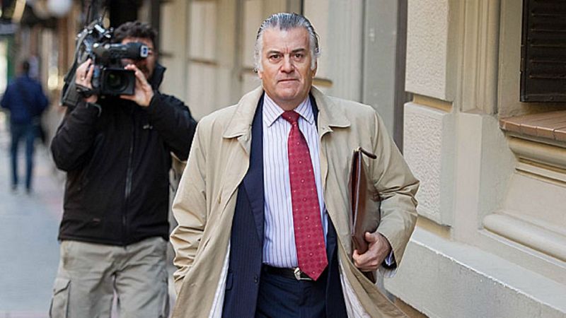 El juez mantiene al PP en el banquillo de los acusados por la ...