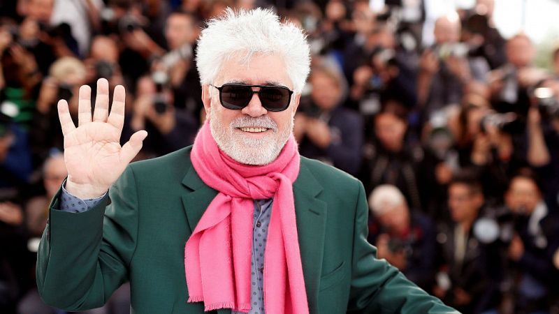 14 horas - Pedro Almodóvar, galardonado con el León de Oro por su carrera - Escuchar ahora