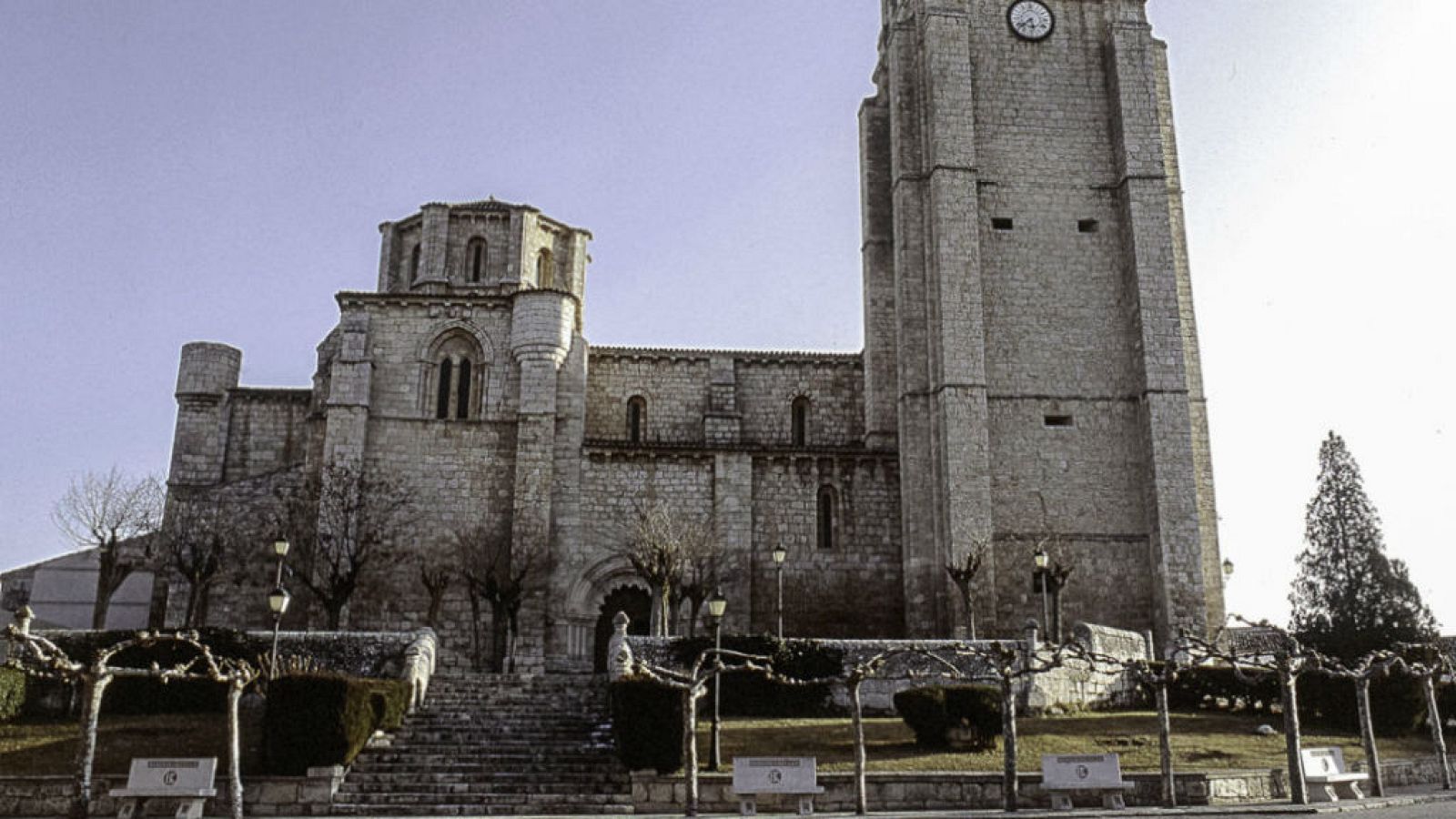 La España de los castillos - Castillo de Villamuriel - 15/06/19 - Escuchar ahora
