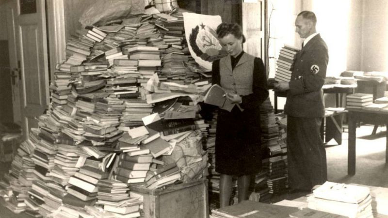 Mundo aparte - Devolver los libros expropiados por los nazis - 16/06/19 - Escuchar ahora