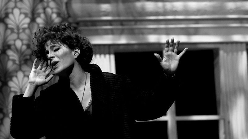 Edith Piaf, voz y delirio - Escuchar ahora