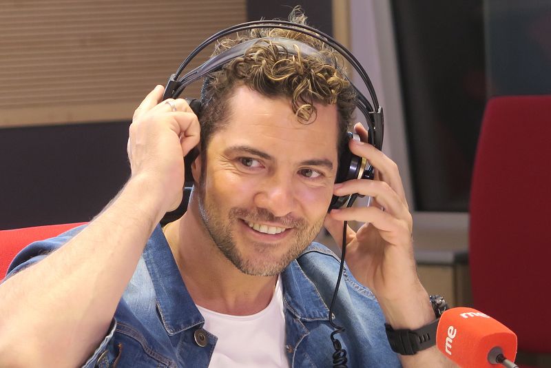 No es un día cualquiera - David Bisbal: "Siempre he entendido la música como un deporte, con la misma disciplina y esfuerzo" - Escuchar ahora