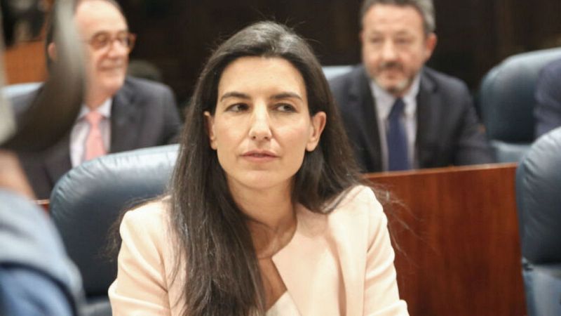  Boletines RNE - Vox da por "rota" la negociación con el PP en Madrid - escuchar ahora