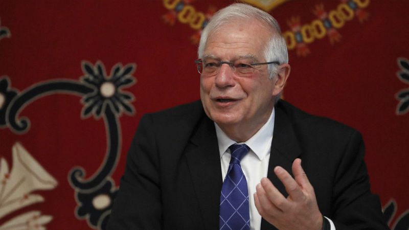 Boletines RNE - Borrell podría anunciar esta tarde su renuncia a su acta de eurodiputado - Escuchar ahora 