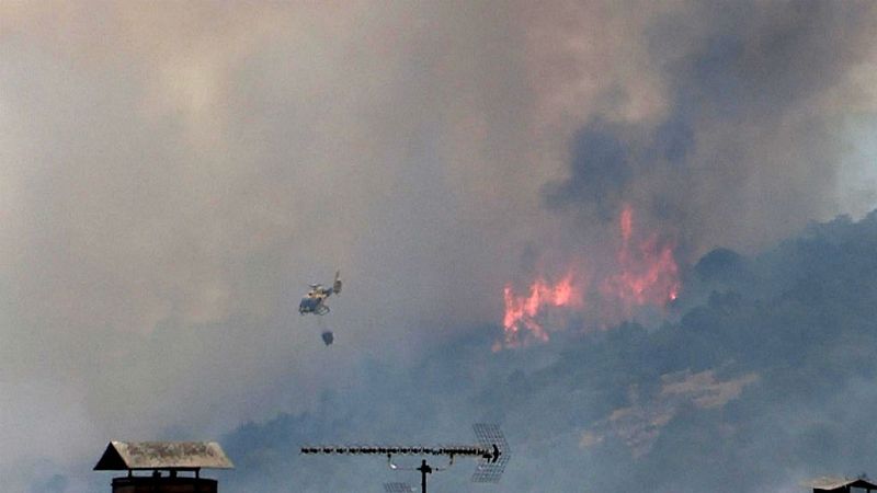 24 horas fin de semana - 20 horas - UME envía centenar de militares para ayudar en incendio de El Arenal - Escuchar ahora