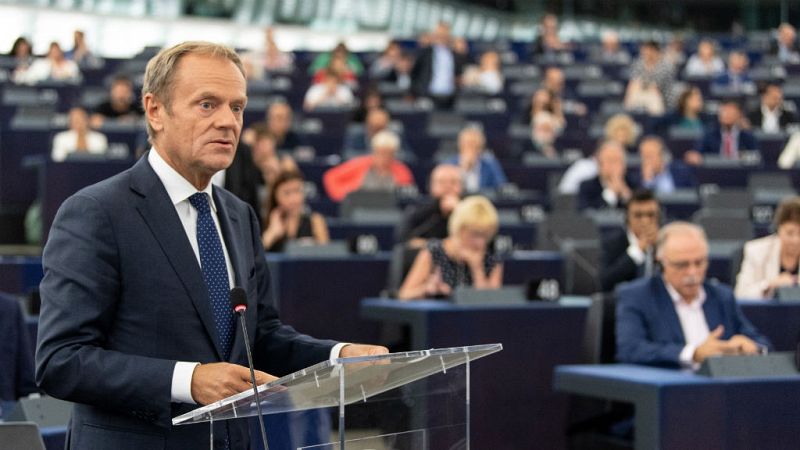 14 horas - Críticas de los grupos a Tusk por el reparto de cargos en la UE - Escuchar ahora