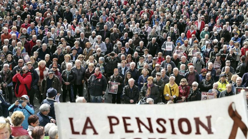 14 horas - El Tribunal Constitucional anula la norma para calcular la pensión a tiempo parcial por discriminar a la mujer - Escuchar ahora