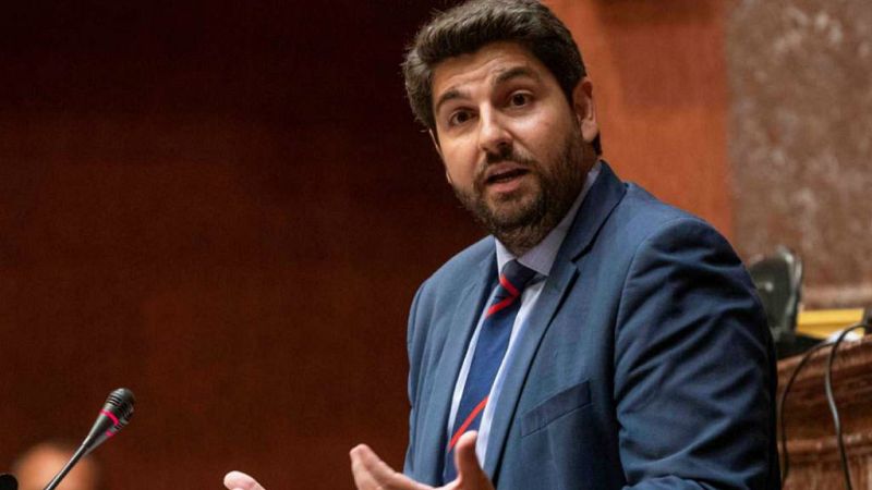  14 horas - Vox se levanta de la mesa de negociaciones con PP y Cs y mantiene su 'no' a investir a López Miras - escucha ahora