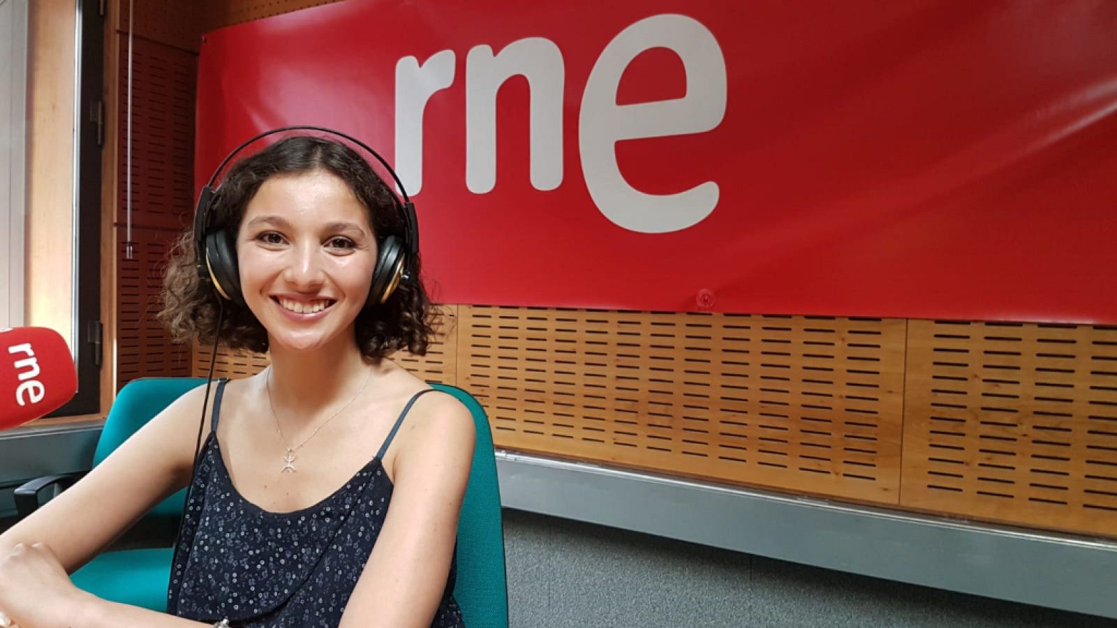 Cinco Continentes - Las mujeres reivindican su papel en Argelia- Escuchar ahora 