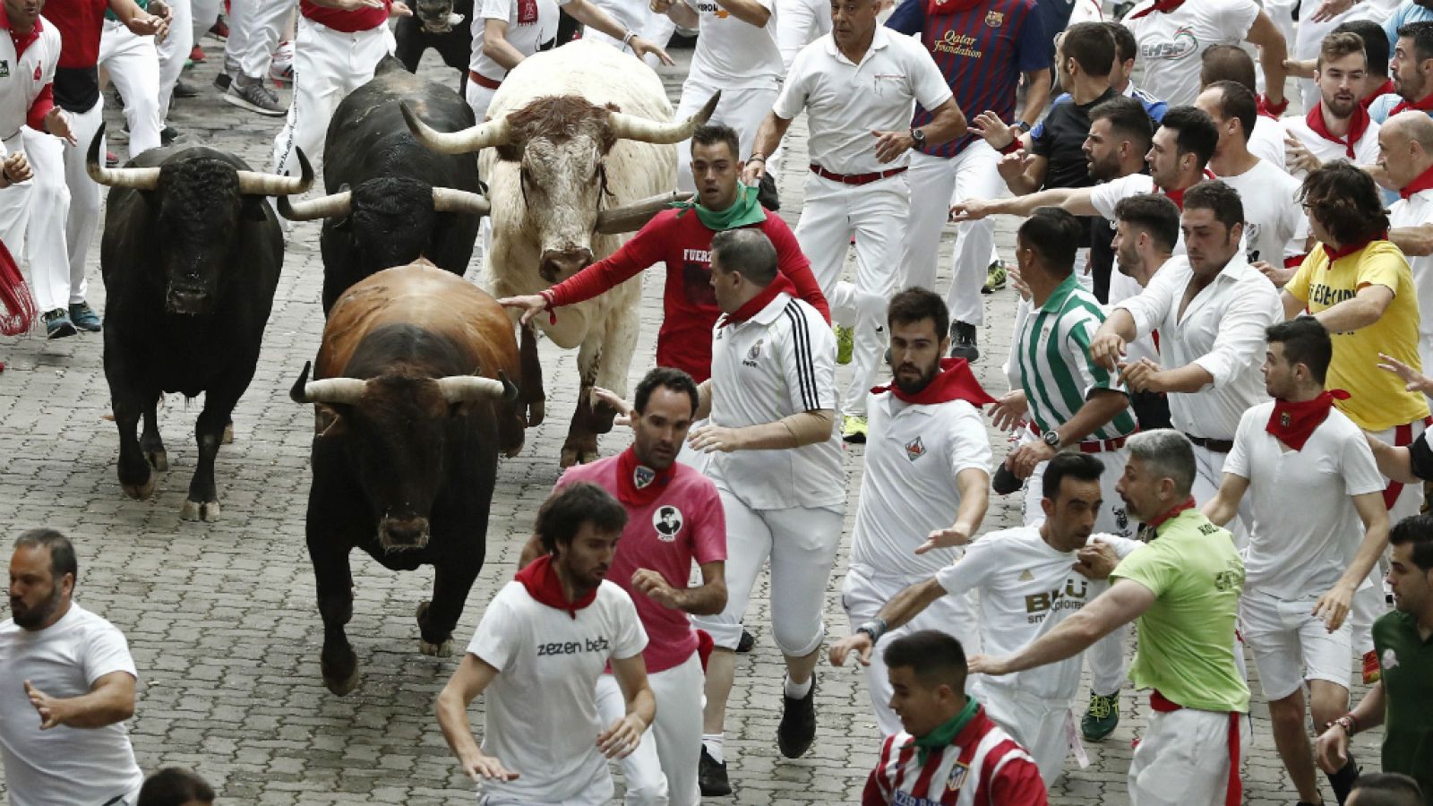  Tercer encierro de los Sanfermines 2019 en RNE - Escuchar ahora