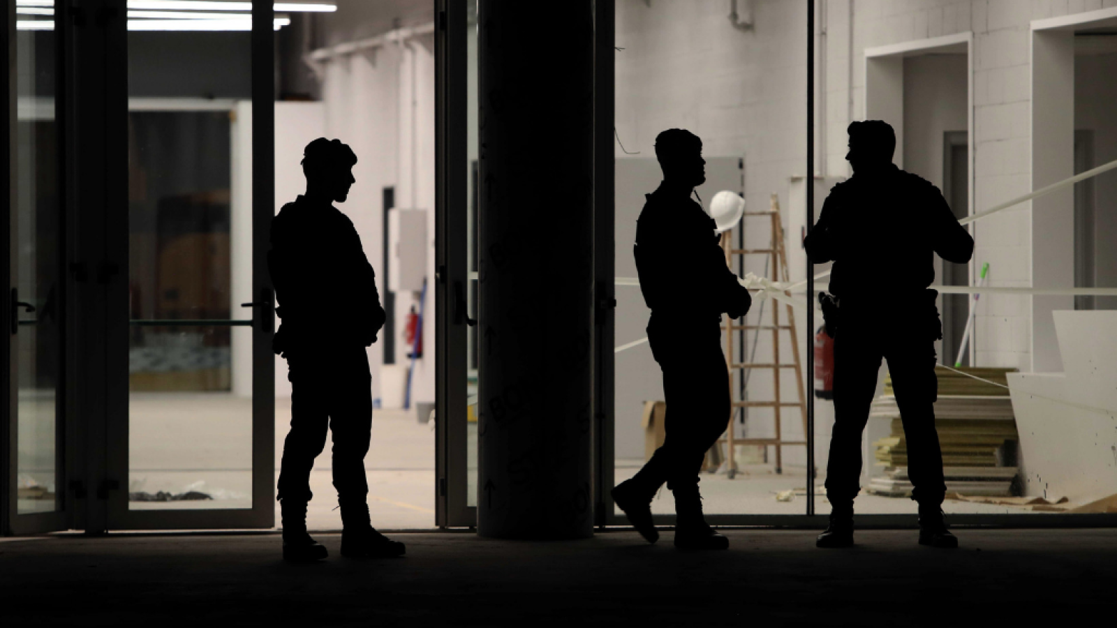 La guardia civil acude a dependencias de la Generalitat para pedir información sobre el 1-O - escuchar ahora