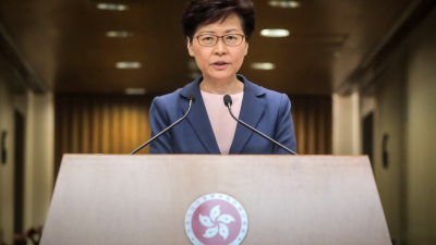 Carrie Lam asegura que la la ley de extradición está "muerta" - escuchar ahora