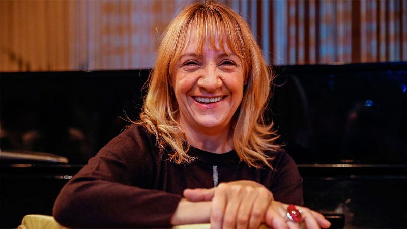 No es un día cualquiera - Blanca Portillo - Escuchar ahora