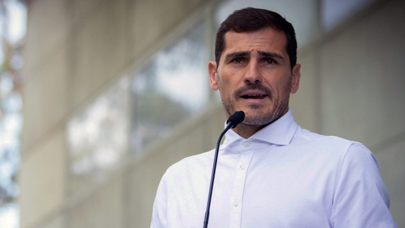 Iker Casillas se retira temporalmente - escuchar ahora