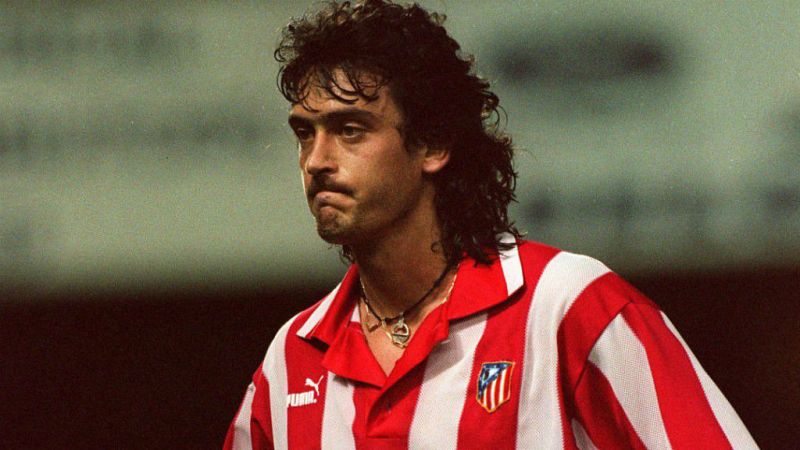 Boletines RNE - Operación de la GC y la Agencia Tributaria contra una red de fraude en el fútbol - Escuchar ahora