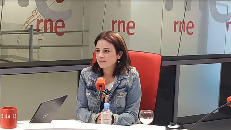  Las Mañanas de RNE - Lastra confirma que la última oferta que su partido le ha hecho a Podemos es formar un "gobierno de coalición" - Escuchar ahora