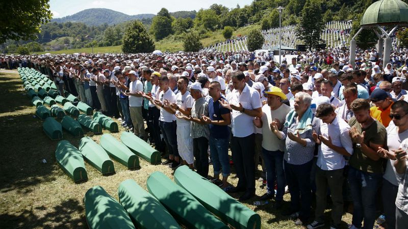 Boletines RNE - Países Bajos, parcialmente responsable de la matanza de Srebrenica - Escuchar ahora