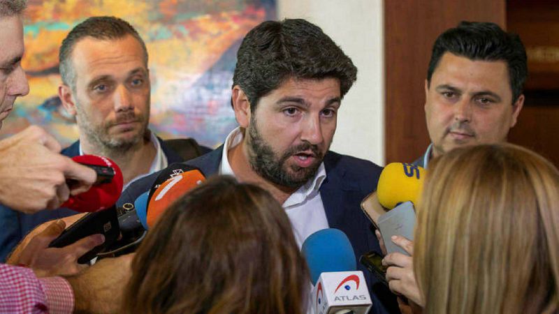  Boletines RNE - PP y Cs aceptan el documento de Vox en Murcia y desbloquean la investidura de López Miras - Escuchar ahora