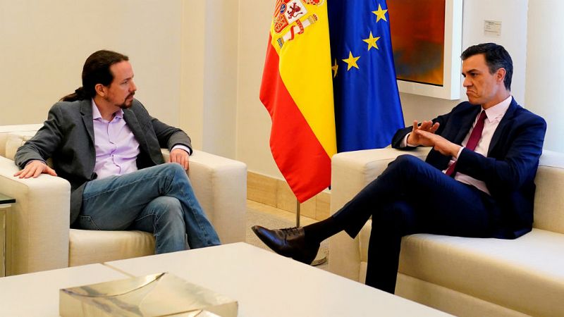 Boletines RNE - Cuenta atrás para la investidura de Sánchez y sin pausa la negociación con Podemos - Escuchar ahora