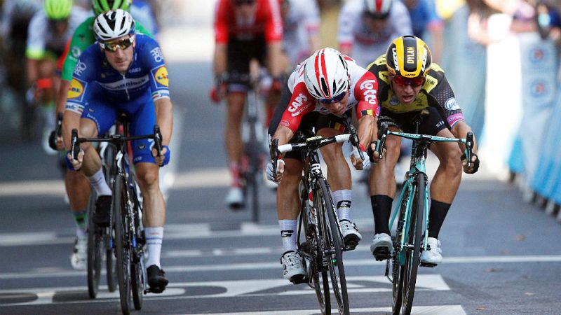  Tablero deportivo - Tour de Francia 2019 | Etapa 16: Segunda victoria de Caleb Ewan en su debut en la ronda gala - Escuchar Ahora 