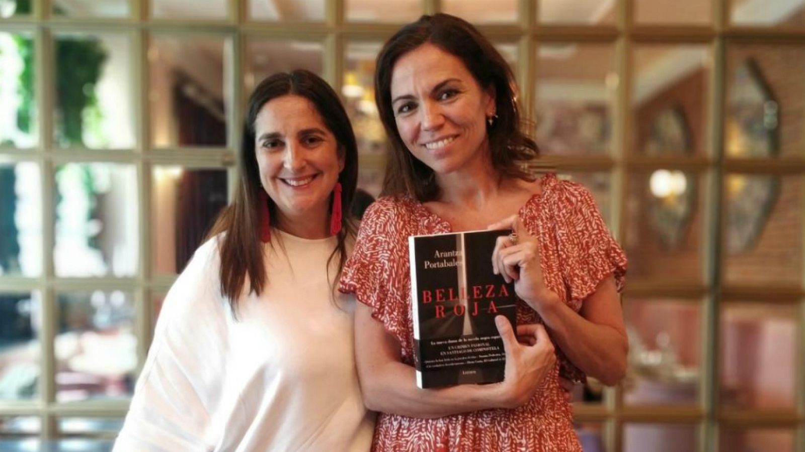  Libros de Arena - Arantxa Portabales - Escuchar ahora